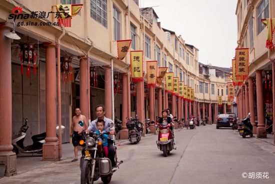 小镇骑楼风情街 小镇骑楼风情街