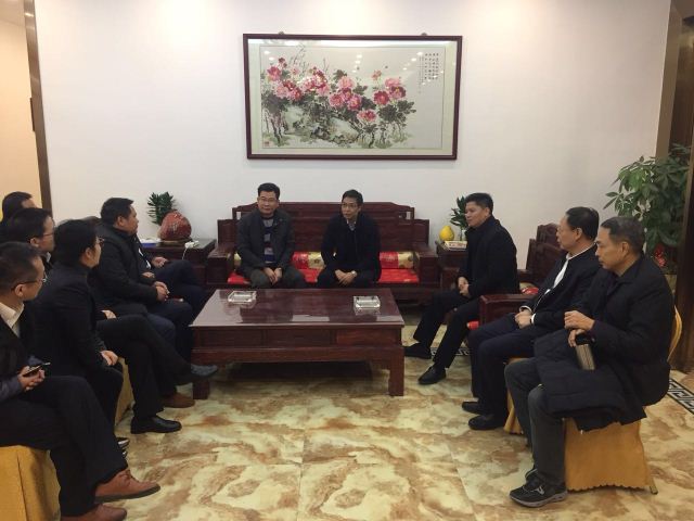老船舫老总_老船舫火锅店图片(2)