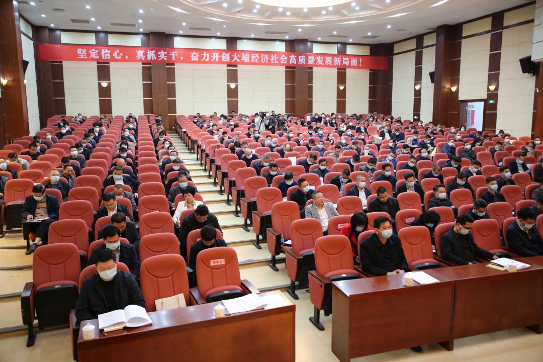 59ec5bdea6f0cb9bc9d80f8f8762648.jpg
