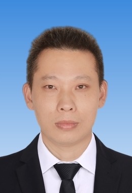 曾宏伟.jpg